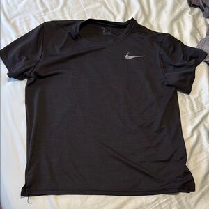 Nike Men's Black T-Shirt
